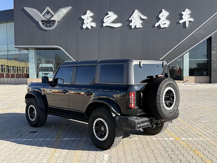 Фото 3 - Ford Bronco