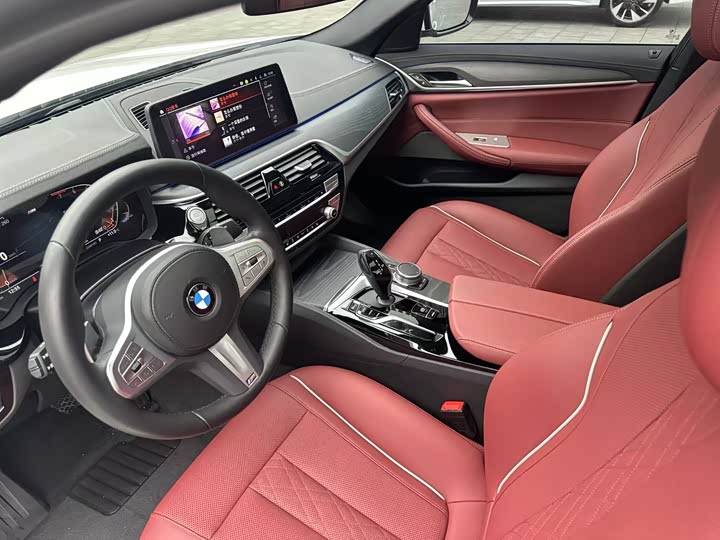 Фото 4 - BMW 5 Series
