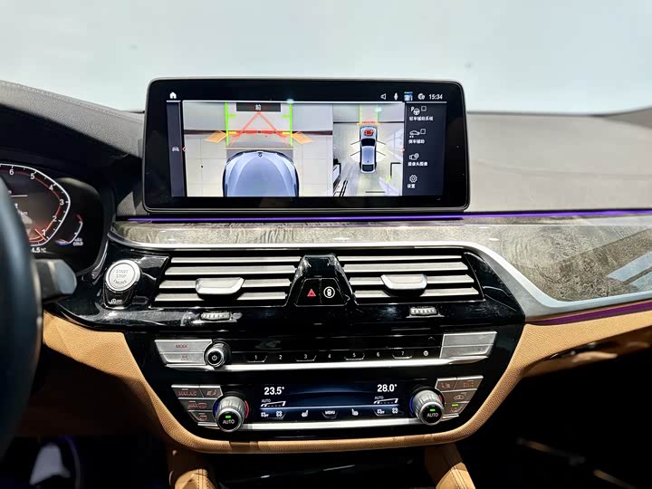 Фото 9 - BMW 6 Series GT