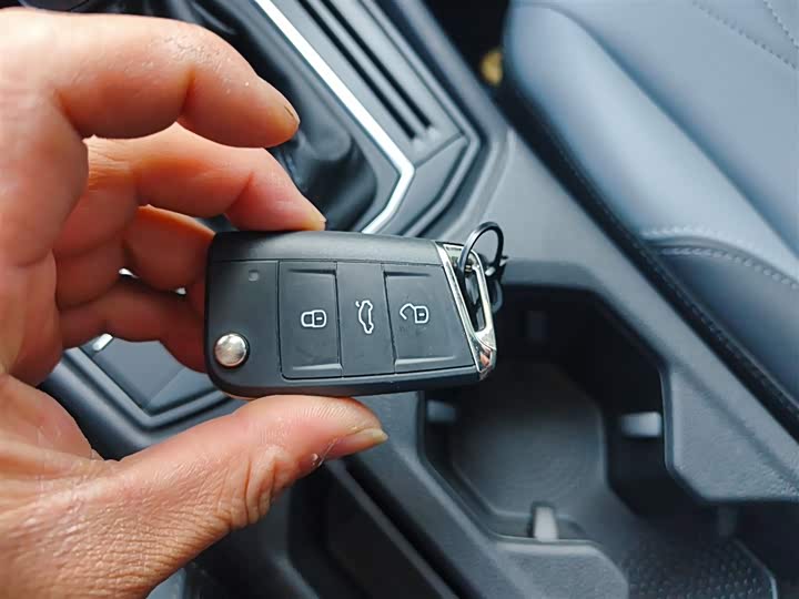 Фото 9 - Volkswagen Lavida