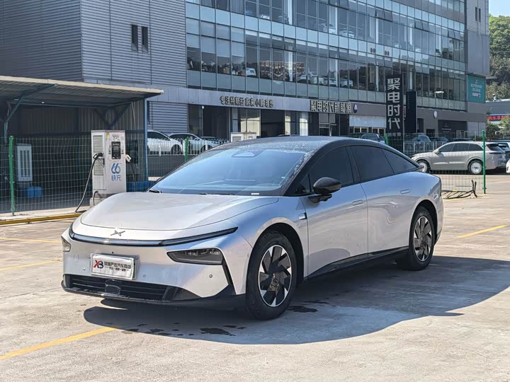 Фото 1 - XPeng F57