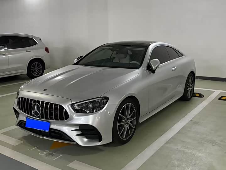 Фото 1 - Mercedes-Benz E-Class