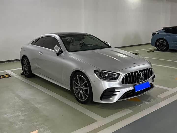 Фото 3 - Mercedes-Benz E-Class