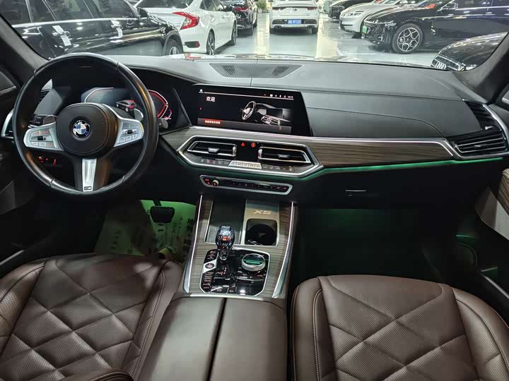 Фото 9 - BMW X5