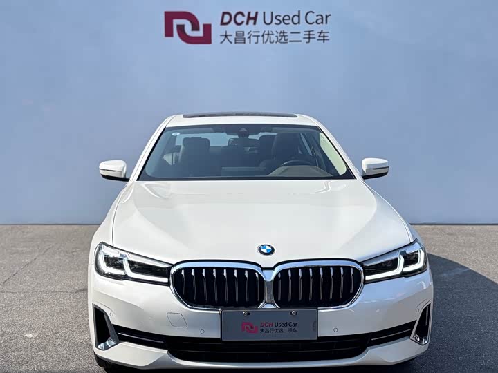 Фото 2 - BMW 5 Series