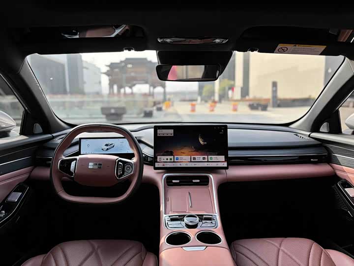 Фото 5 - Geely Galaxy L6