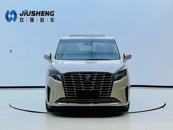 Фото 2 - Buick GL8 ES