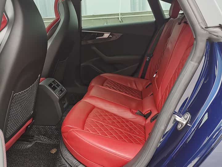 Фото 7 - Audi S5