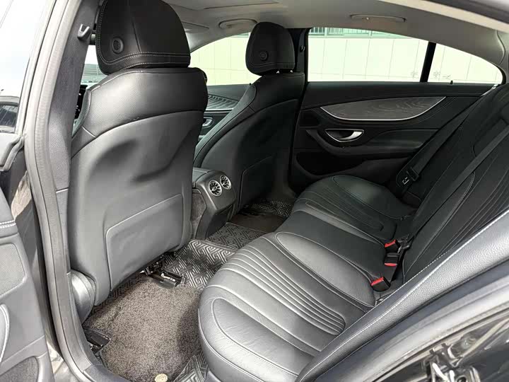 Фото 4 - Mercedes-Benz CLS-Class