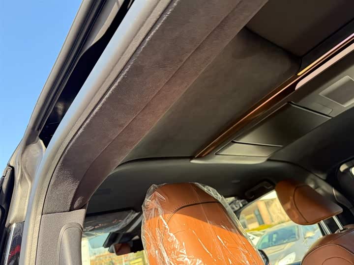 Фото 8 - Toyota Vellfire