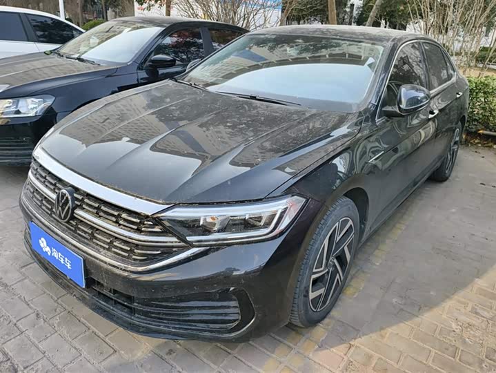 Фото 1 - Volkswagen Sagitar L