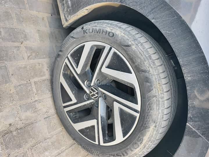 Фото 6 - Volkswagen Sagitar L