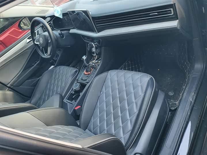 Фото 8 - Volkswagen Sagitar L