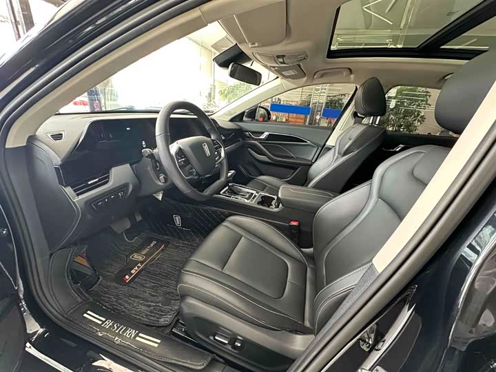 Фото 8 - Bestune B70