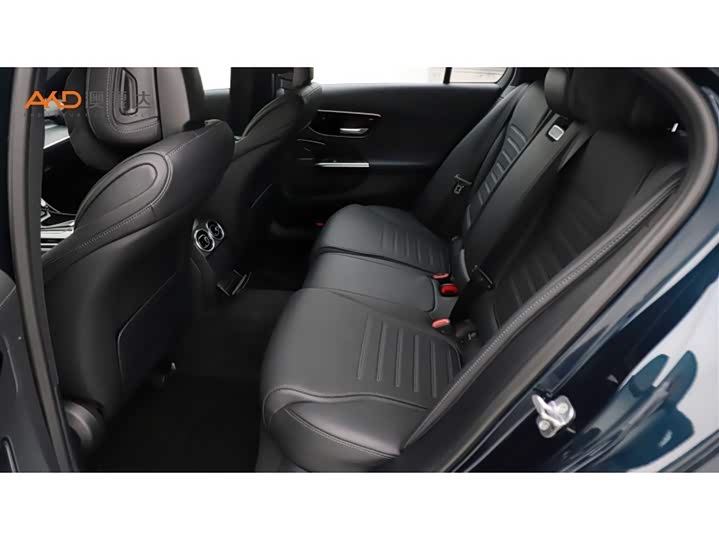 Фото 7 - Mercedes-Benz C-Class