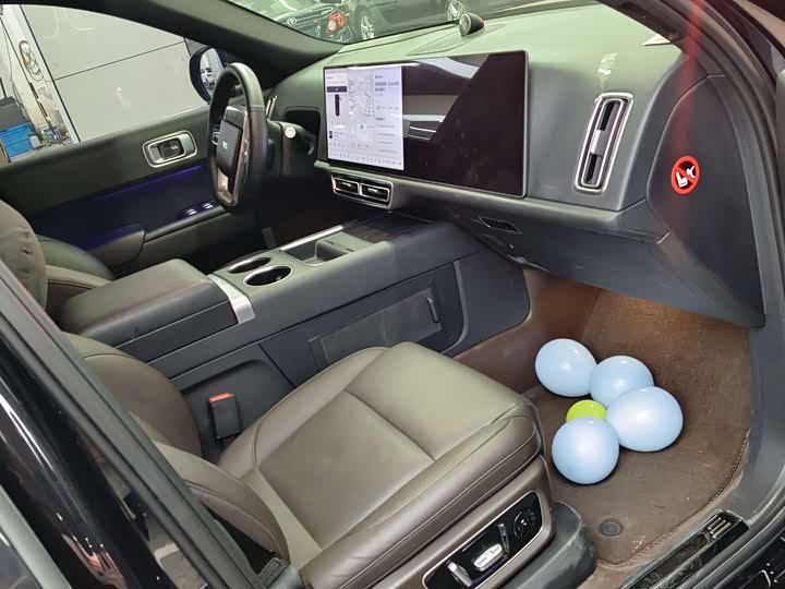 Фото 4 - LiXiang L9