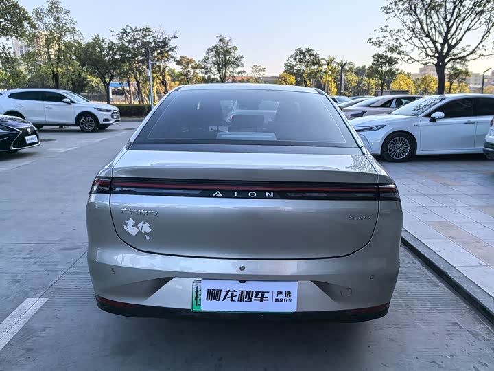 Фото 7 - GAC Aion S Max