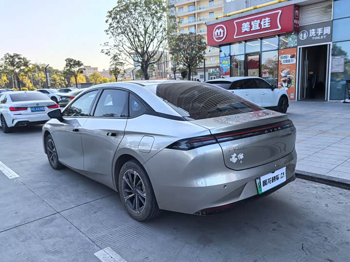 Фото 8 - GAC Aion S Max