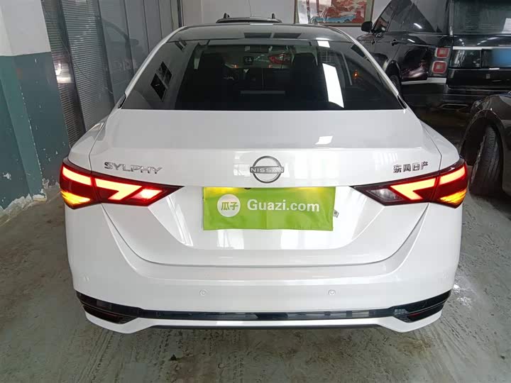 Фото 6 - Nissan Sylphy