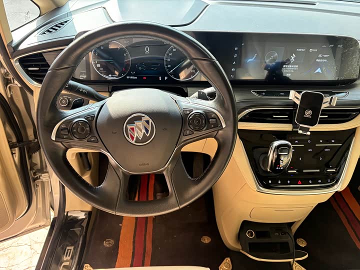 Фото 7 - Buick GL8 ES