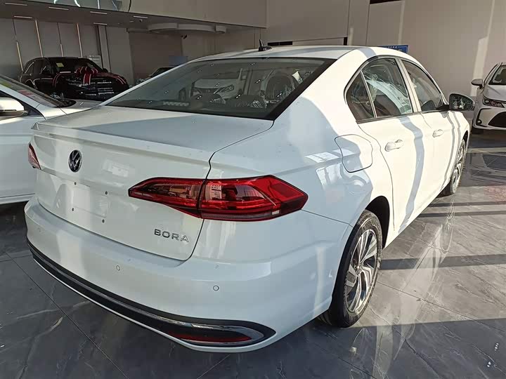 Фото 7 - Volkswagen Bora