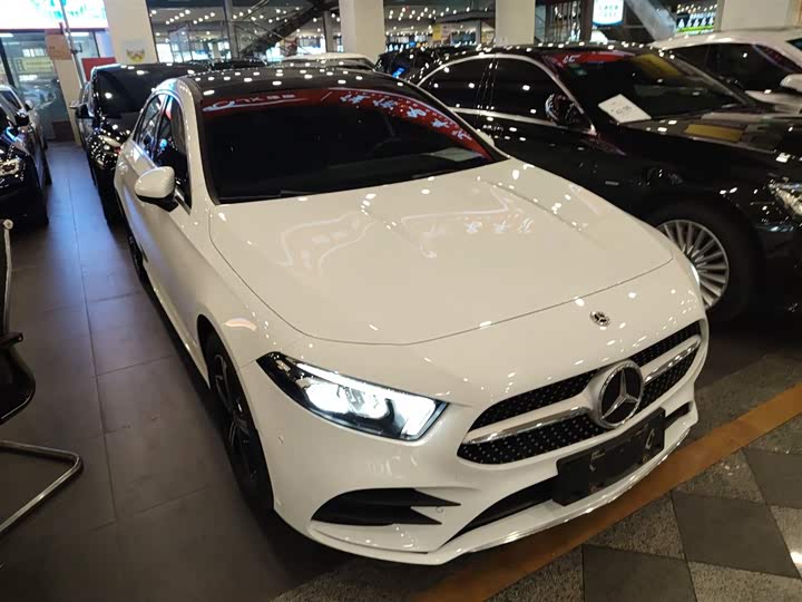 Фото 4 - Mercedes-Benz A-Class