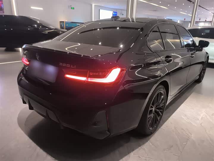 Фото 7 - BMW 3 Series