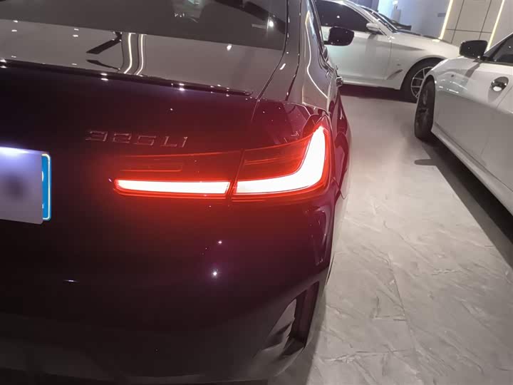 Фото 8 - BMW 3 Series