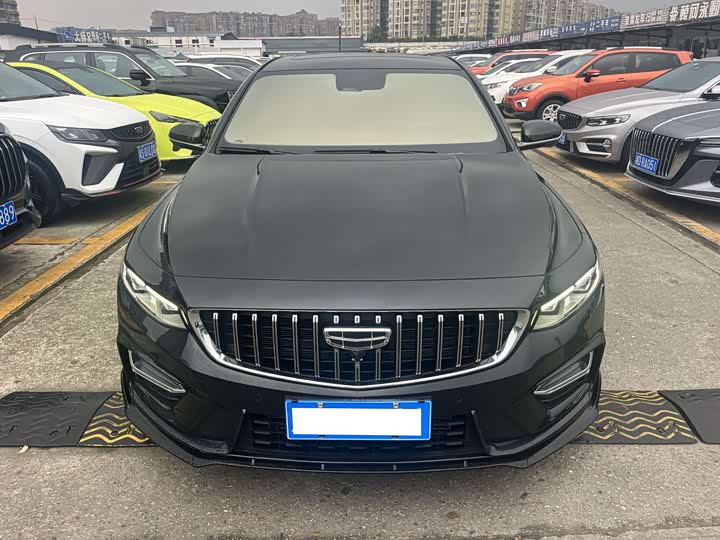 Фото 2 - Geely Preface