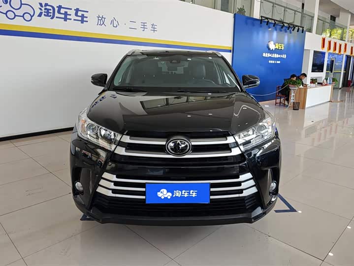 Фото 2 - Toyota Highlander