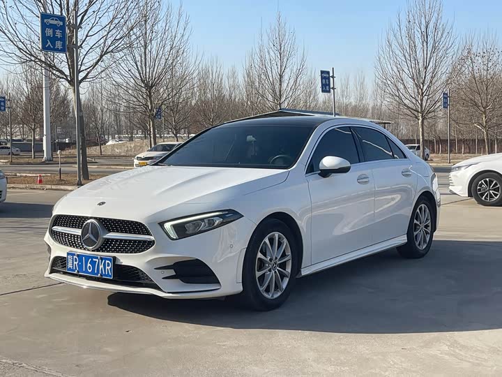 Фото 1 - Mercedes-Benz A-Class