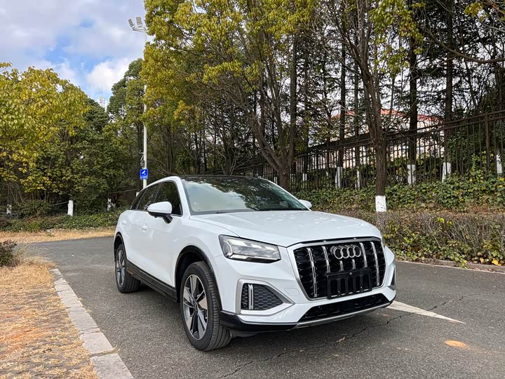 Фото 3 - Audi Q2L