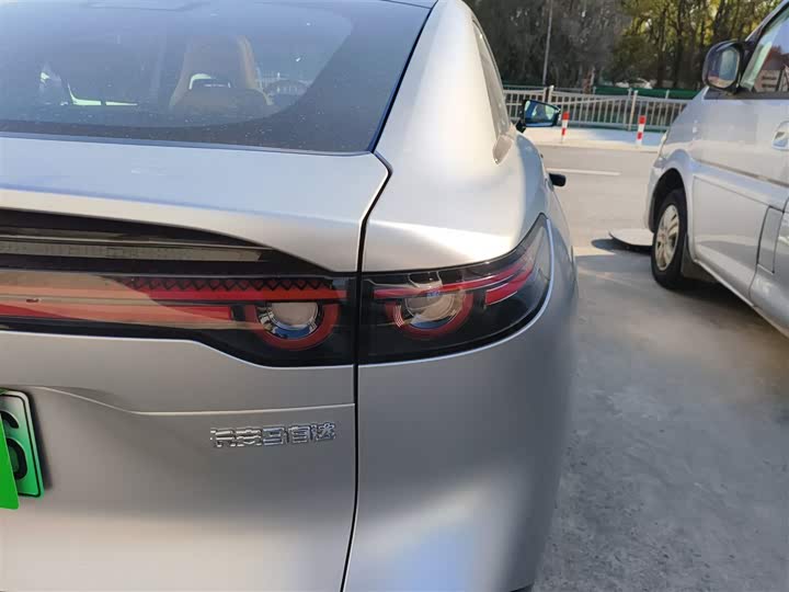 Фото 7 - Mazda EZ-6