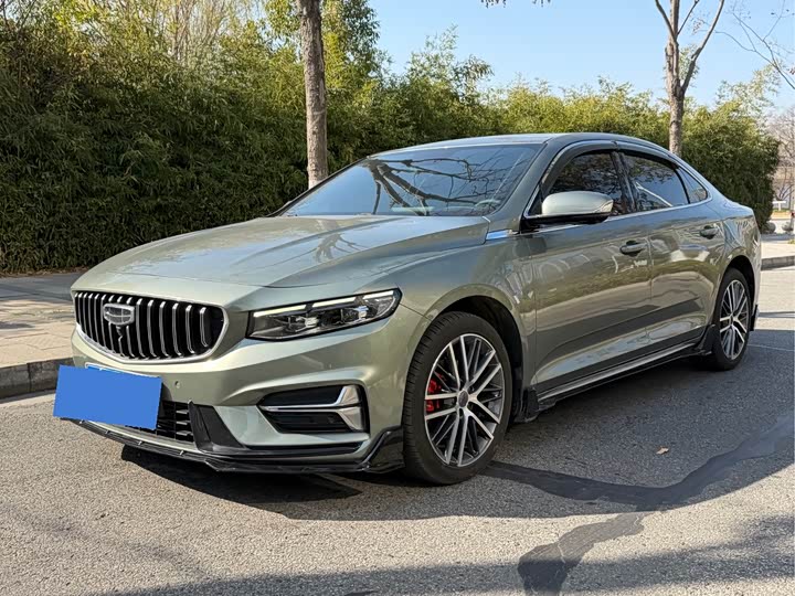 Фото 1 - Geely Preface