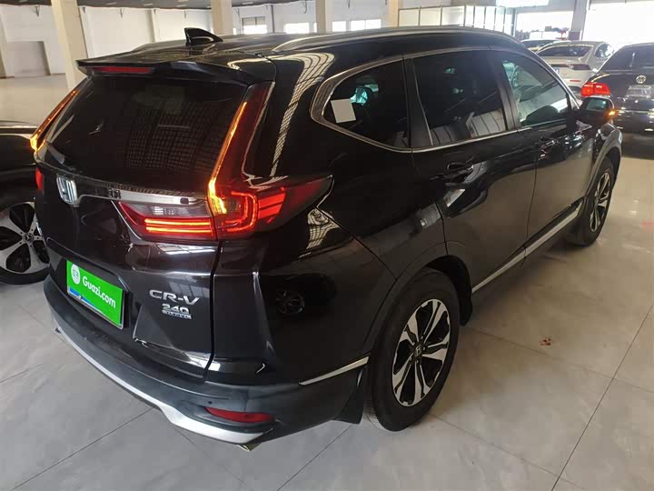 Фото 7 - Honda CR-V