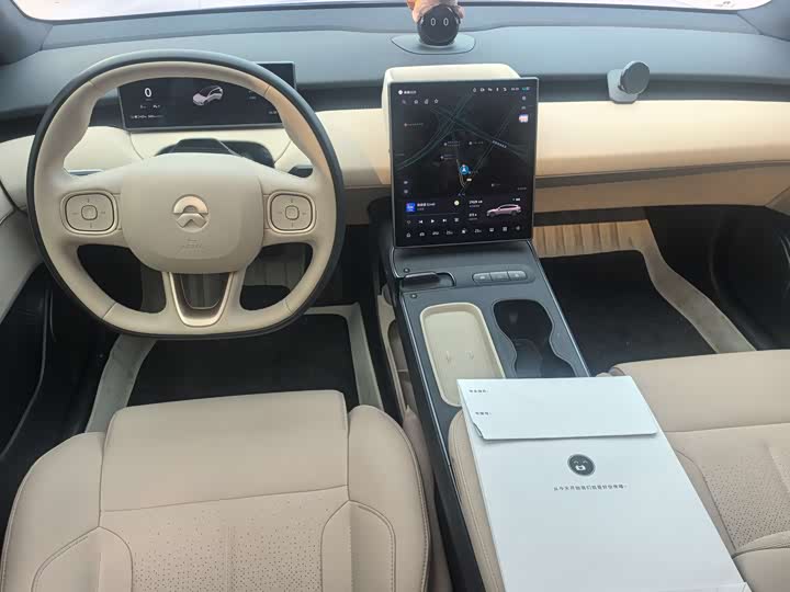 Фото 3 - Nio ET5T