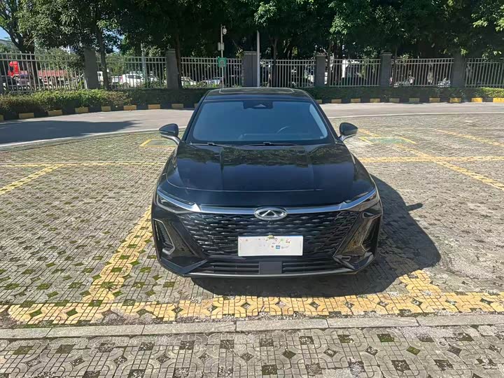 Фото 2 - Chery Arrizo 8