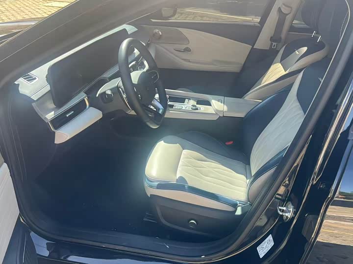 Фото 4 - Chery Arrizo 8