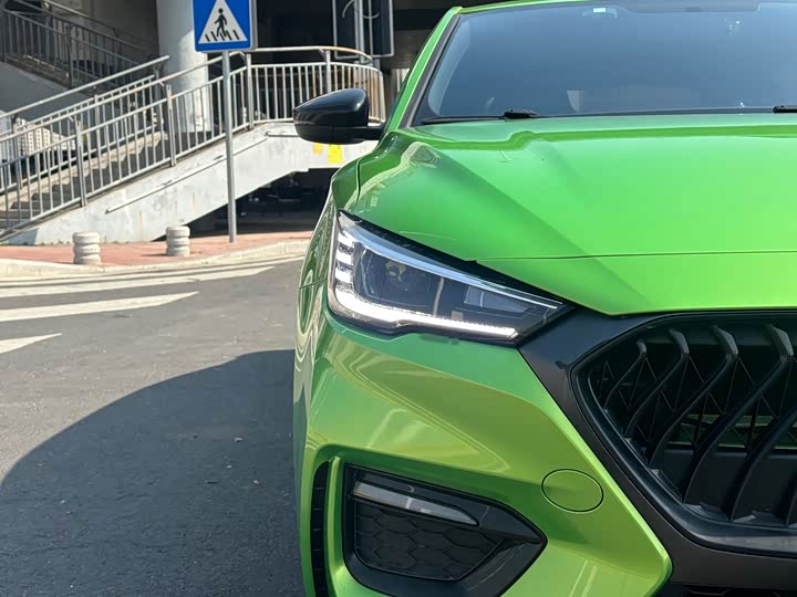 Фото 6 - MG Motor 6