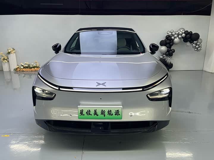 Фото 2 - XPeng G7