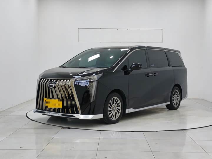 Фото 1 - GAC Trumpchi M8