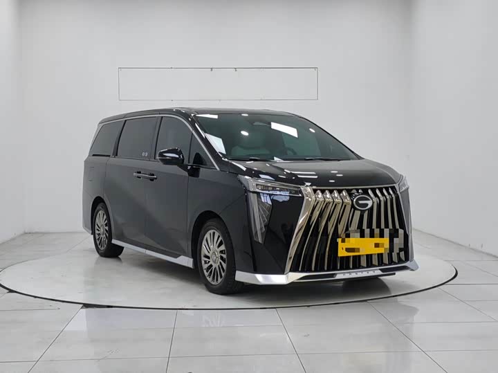 Фото 3 - GAC Trumpchi M8