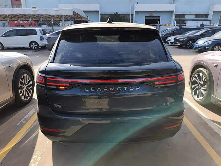 Фото 6 - Leapmotor C11