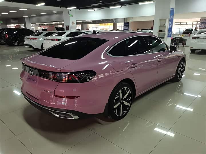 Фото 7 - Volkswagen Lamando L