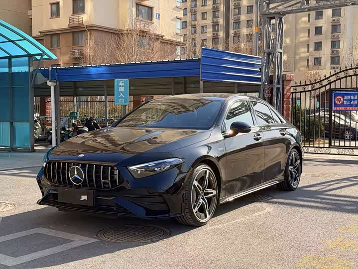 Фото 1 - Mercedes-Benz A-Class AMG