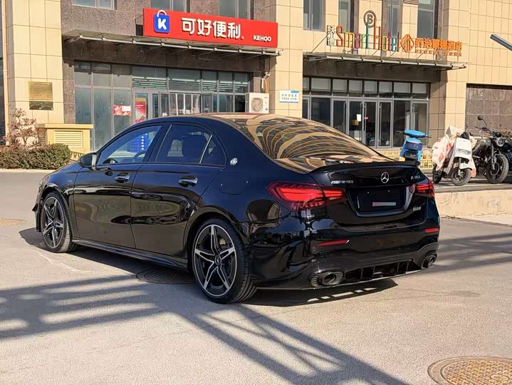 Фото 6 - Mercedes-Benz A-Class AMG