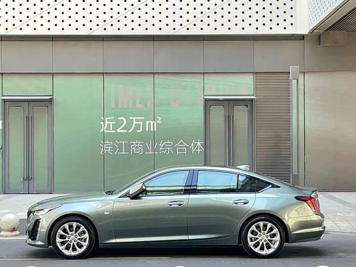 Фото 9 - Cadillac CT5