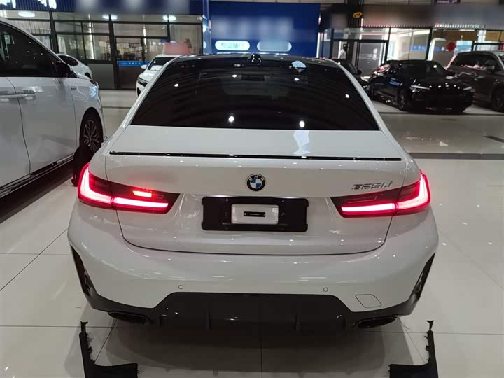 Фото 6 - BMW 3 Series