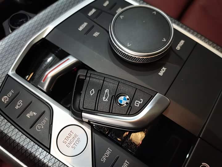 Фото 9 - BMW 3 Series