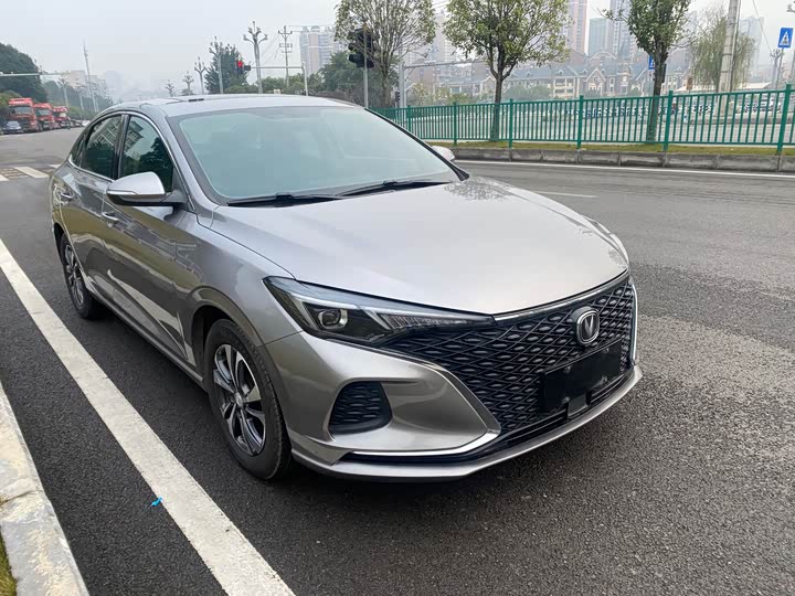 Фото 3 - Changan Eado Plus